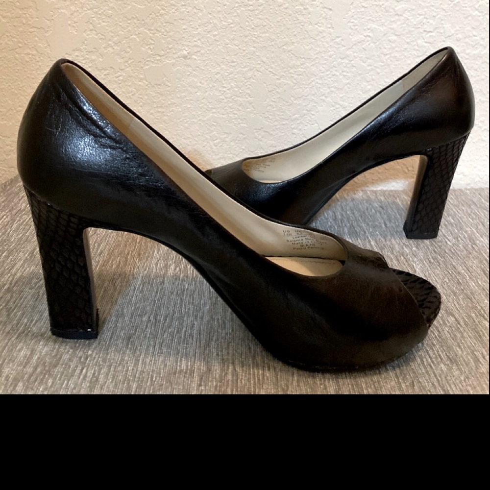 Comfortable classic black heels ➙worn twice
